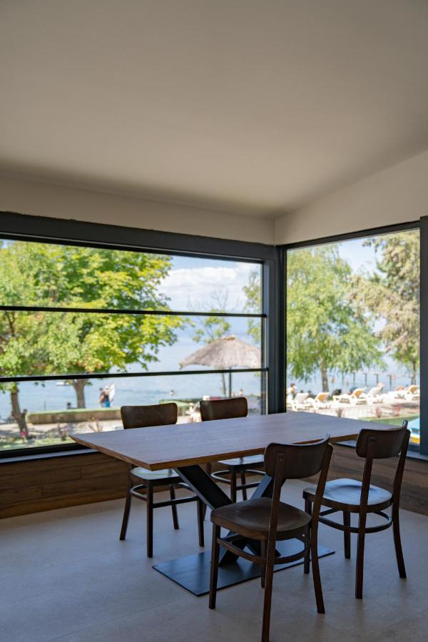 Lago Hotel Lagadin Exteriér fotografie